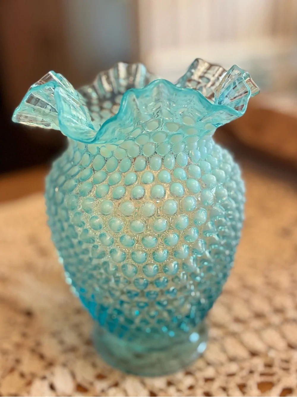 Fenton charming vintage